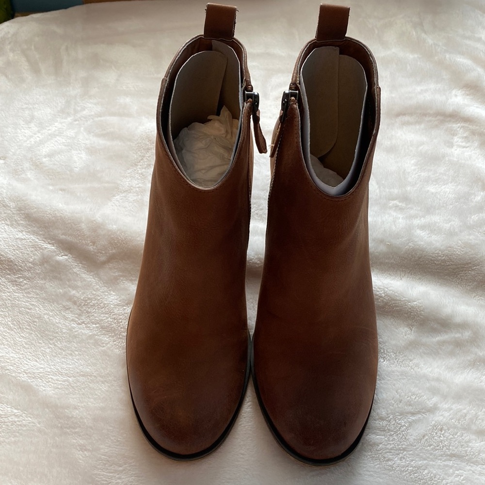Like new Bp block heeled booties